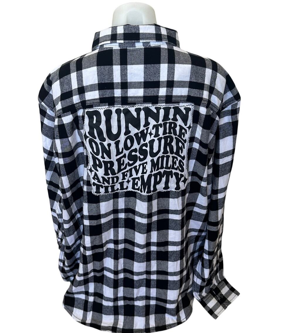 Funny Plaid Flannel Shirt 2XL Runnin on Low Tire Pressure and 5 Miles Til Empty